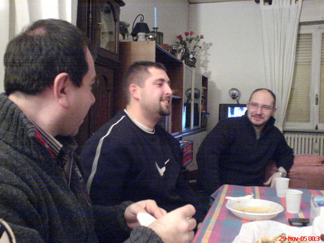 cena702122005.jpg